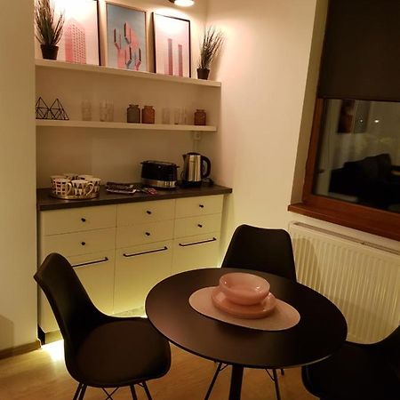 Kolonaki Domus Apartment 3 Iasi Exteriör bild